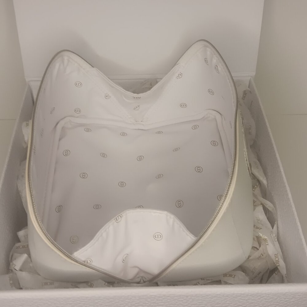 CHRISTIAN DIOR WHITE & GOLD COSMETIC BEAUTY BAG - Picture 10 of 12